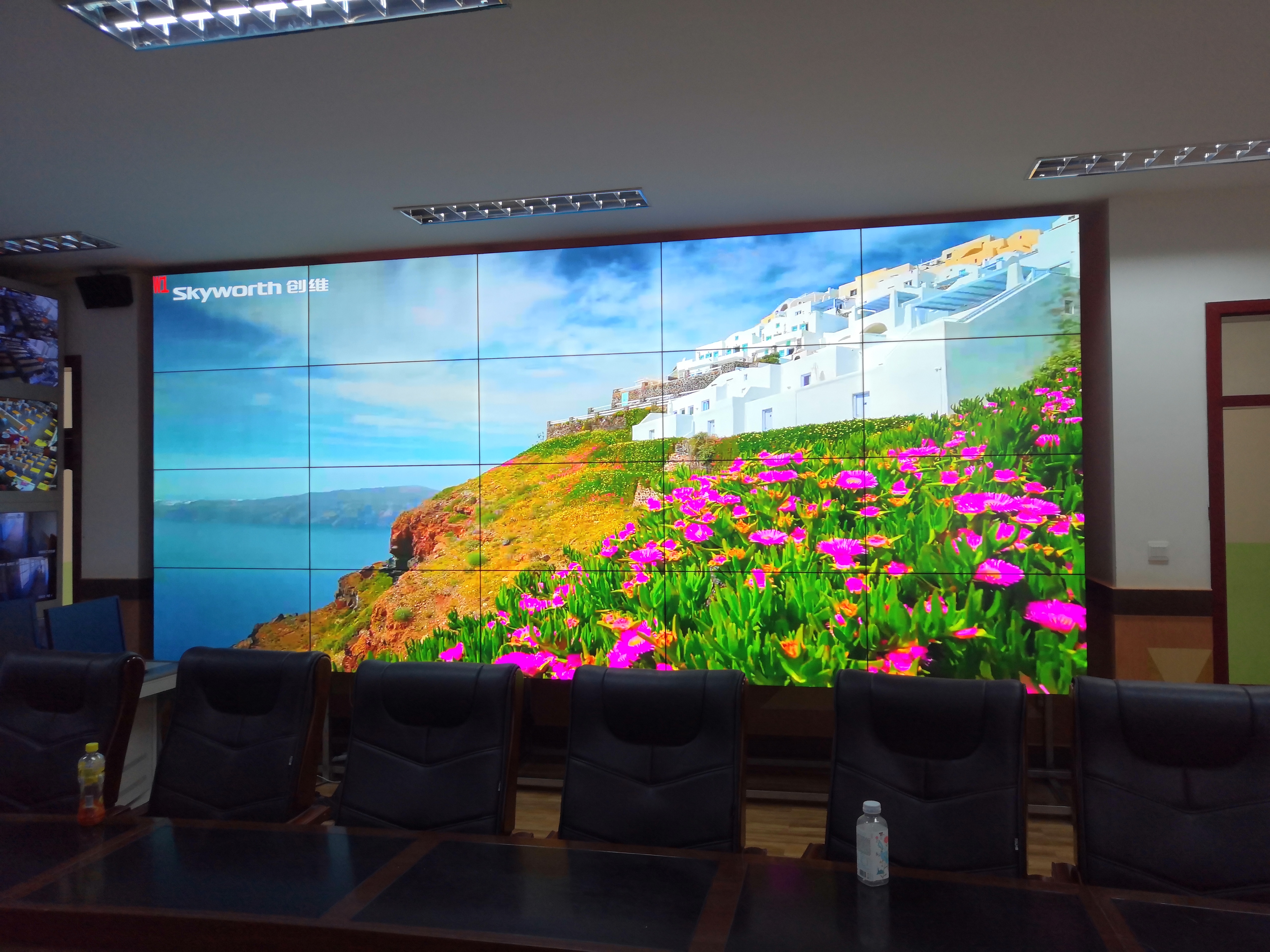 醫(yī)院掛號大廳裝LED屏后，投訴率下降40%！排隊叫號屏的隱藏管理哲學”